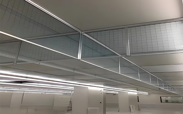 格尔木玻璃挡烟垂壁