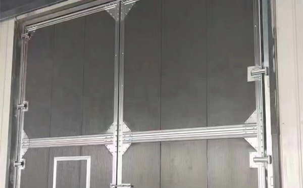 格尔木兰州厂房格尔木工业门选购与使用指南：打造高效安全的生产环境