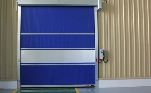 选择格尔木快速格尔木卷帘门时的注意事项