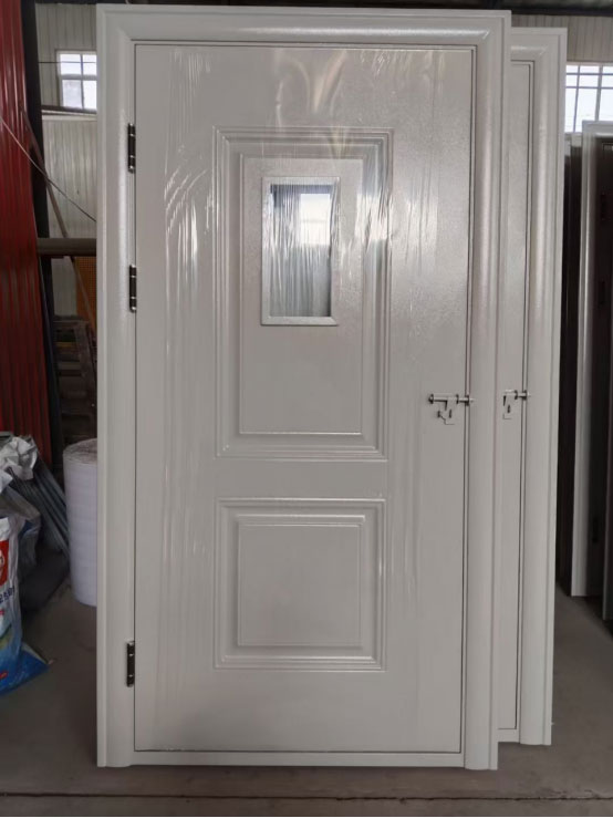 格尔木学校教室门 格尔木学校教室门