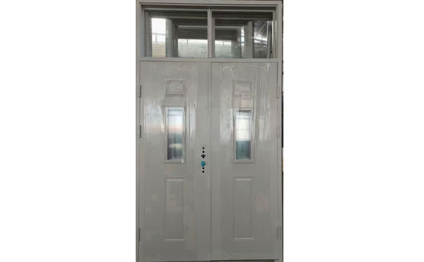 格尔木学校教室门