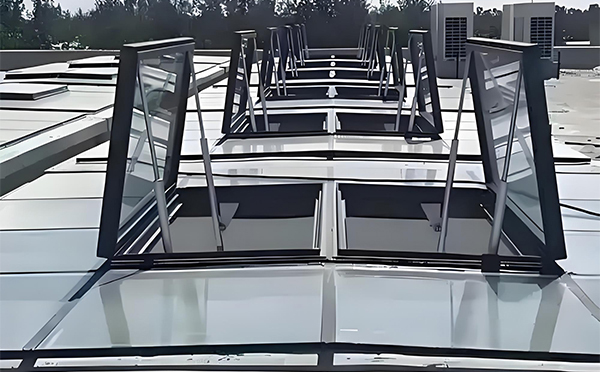 格尔木兰州格尔木排烟窗选型安装与维护实用指南